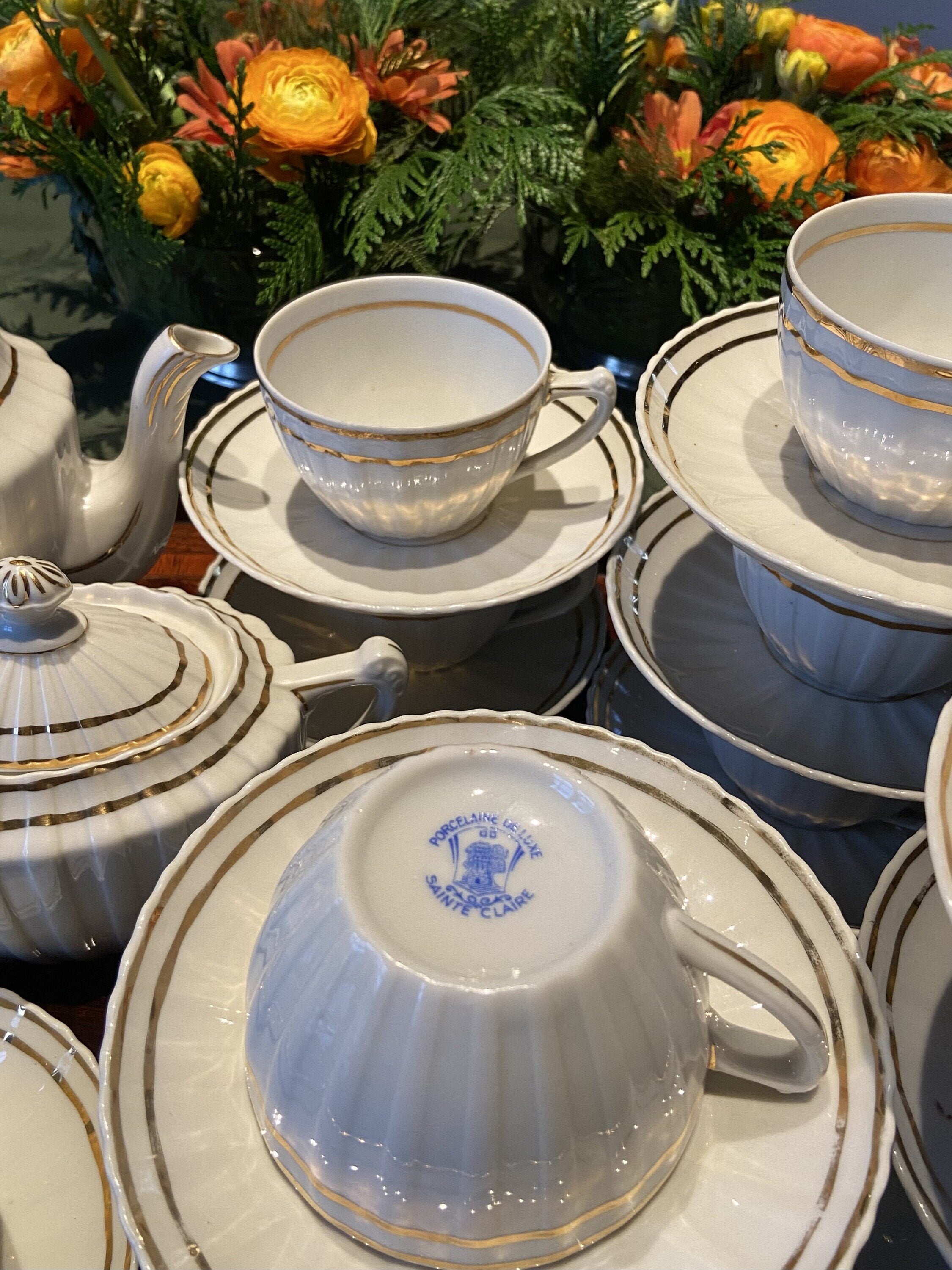 Juego de té en porcelana "Saint Claire"